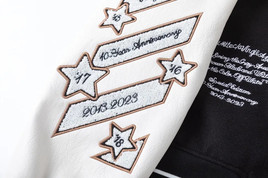 S21#P660, offwhite heavy-duty embroidered leather baseball jacket. The body is made of woolen fabric. Couple's jacket. Black size: S M L XL